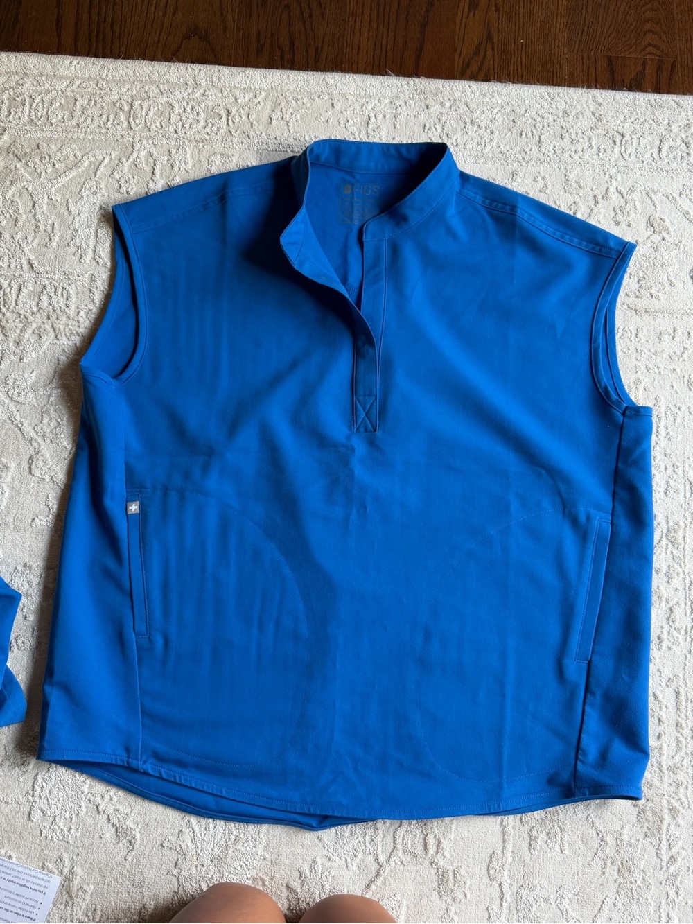 Royal blue figs scrub set. 2 tops and 1 pant.
